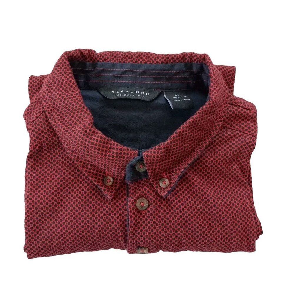 Sean John Men's XL Tailored Fit Buttons Up Stretch Polka-dot Red Pockets Polo - Picture 2 of 11